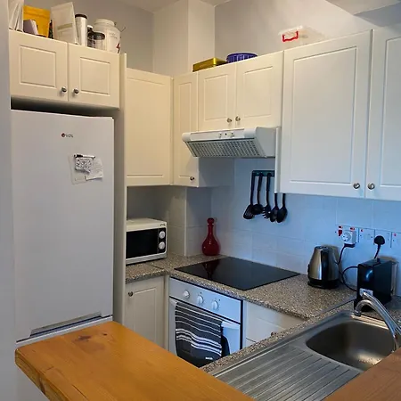 Newly Renovated- Regina Gardens 1, Venus 500 M, Sea&sunsets View, License Ooo7141 Lejlighed *