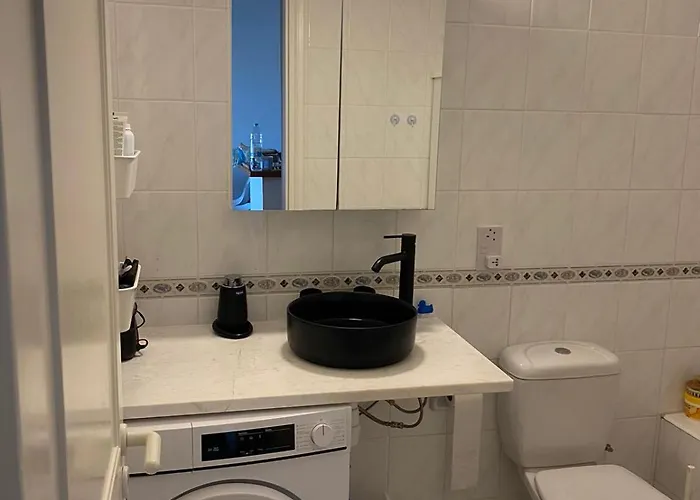 Apartmán Newly Renovated- Regina Gardens 1, Venus 500 M, Sea&sunsets View, License Ooo7141 Paphos