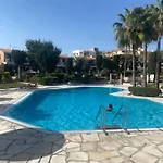 Newly Renovated- Regina Gardens 1, Venus 500 M, Sea&sunsets View, License Ooo7141 公寓 Paphos