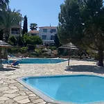 Newly Renovated- Regina Gardens 1, Venus 500 M, Sea&sunsets View, License Ooo7141 Paphos